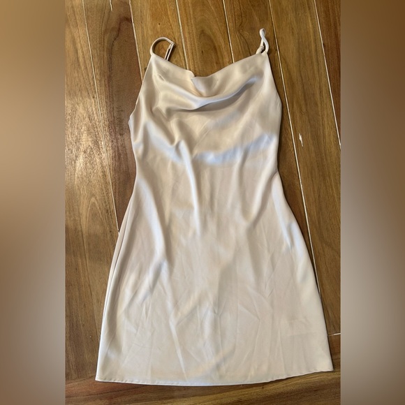 Urban Outfitters Mini cream/tan Satin Cowl Neck Slip Dress. Small. - Picture 3 of 6